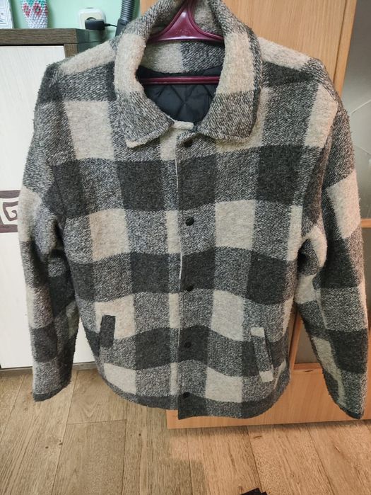 Демисезонное пальто.