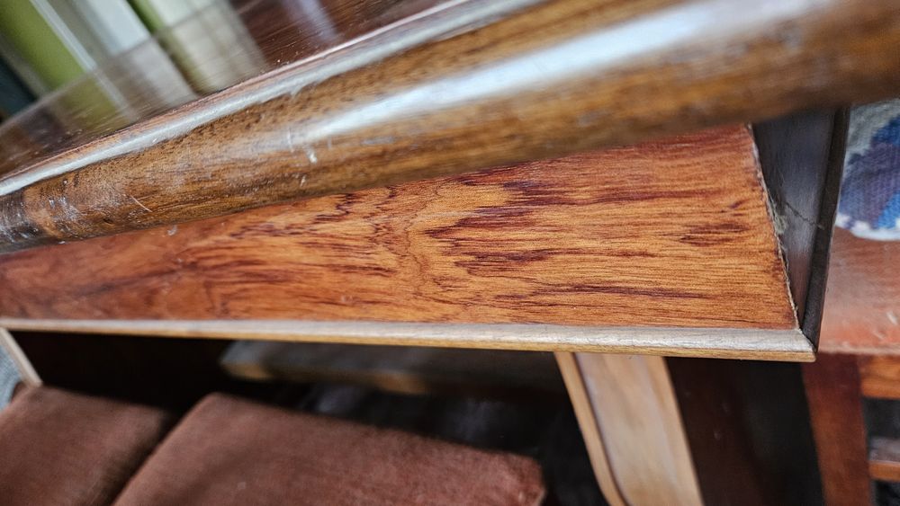 Маса с 6 стола, дърво