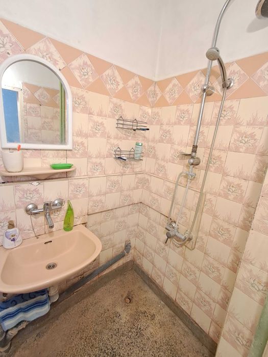 Продава се Двустаен апартамент в Плевен, Широк център - 60 кв.м за 1417 €/кв.м - Снимка #8