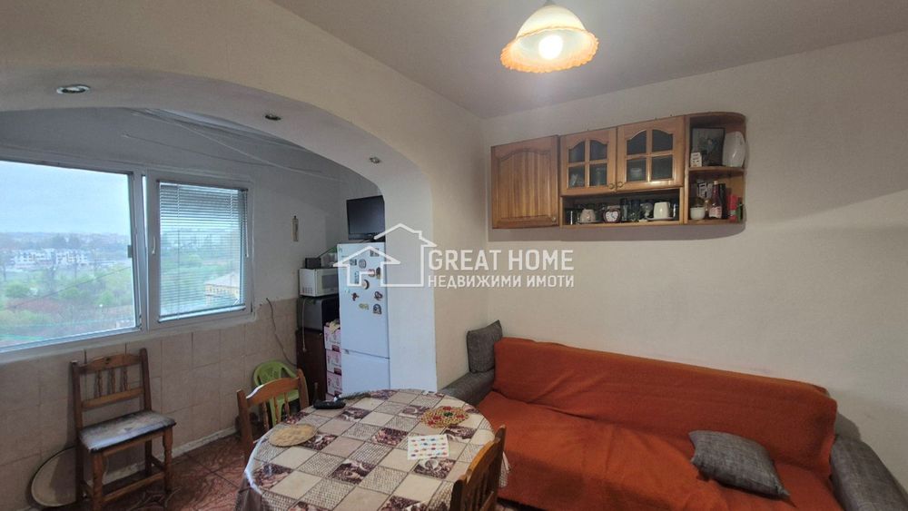 Продава се Тристаен апартамент в Търговище, Запад 3 - 67 кв.м за 914 €/кв.м - Снимка #2