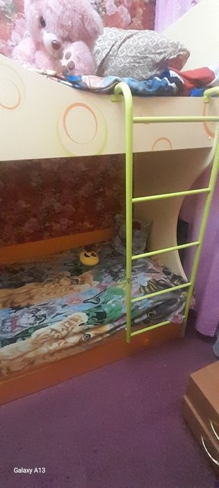 Детская кроватка двухярусная