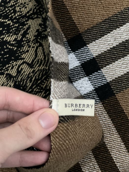 Продам шарф Burberry