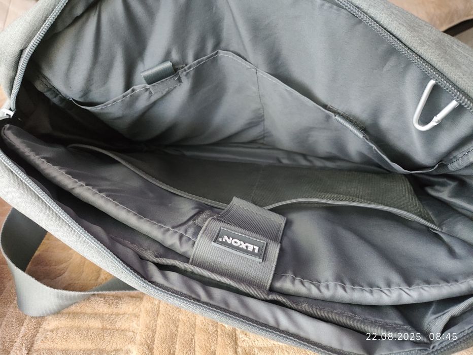 Сумка для ноутбука.