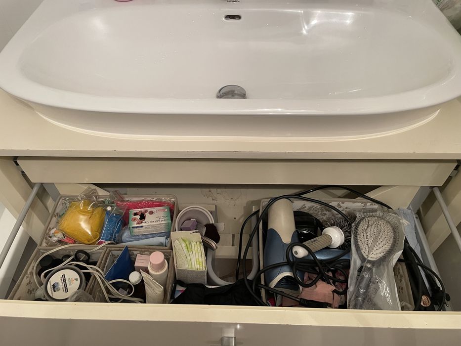 Прдам тумбу с раковиной