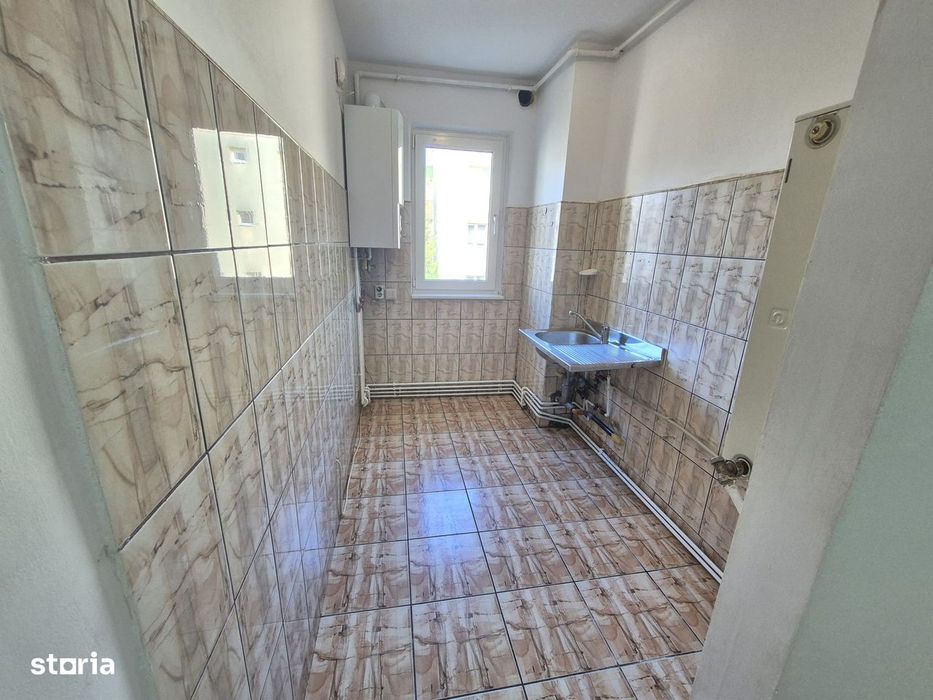 Oferta 2 Camere semidecomandat Centrul Civic Str.Harmanului Etajul 3