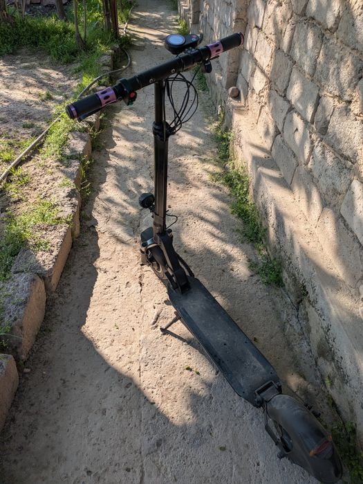 Электросамокат KUGO м4 про полный привод