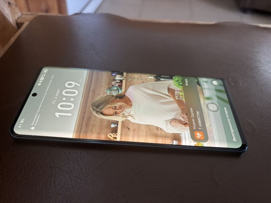 Продавам телефон Honor 70