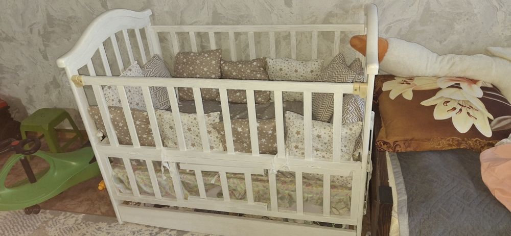 Продам детскую кроватку!