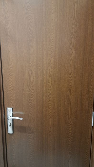 Интериорна врата