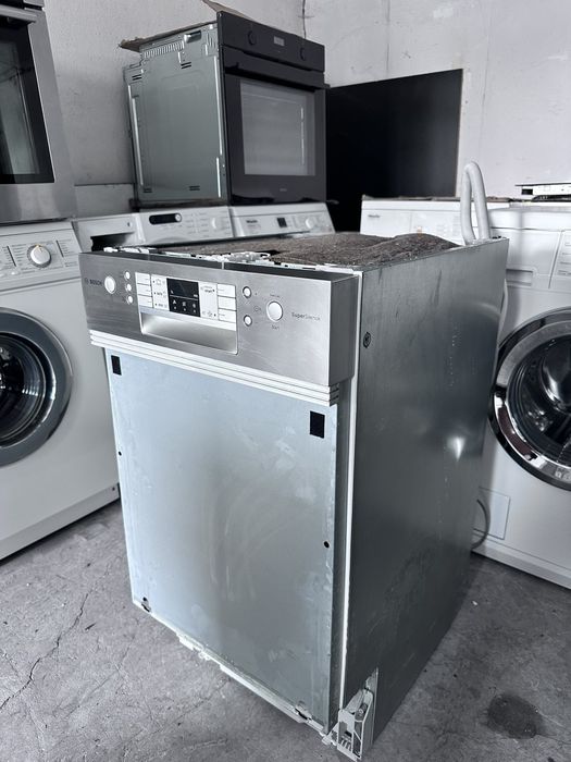 Съдомиялна +гаранция 1 година. SIEMENS, малка, тясна 45см. За вграждане. Безплатна доставка за София.