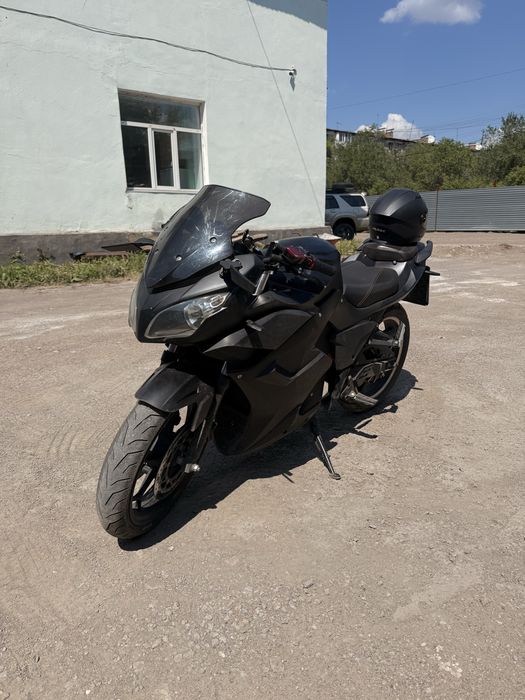 Электромотоцикл Infiniqi V6