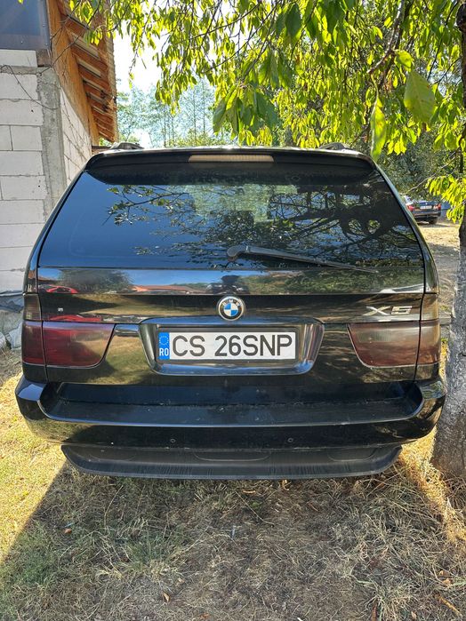 Vând BMW X5 E53