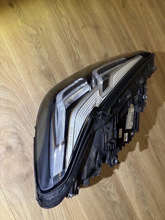 Far stanga bmw G30 G31 seria 5 lci 2020-2023 full led adaptiv