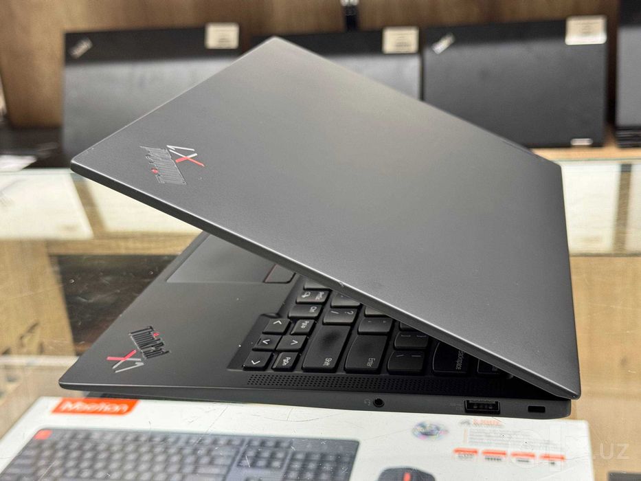 Lenovo ThinkPad X1 Carbon Gen 9 Core i5-1145G7 ram 8 ssd 256