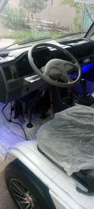 Бир кул миниган наваротлари бор краска тоза
