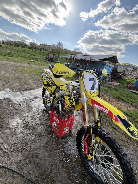 Suzukit rmz 450 2018 (ktm beta hqusvarna yamaha)