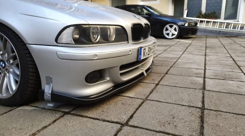 Spoiler lip prelungire bara fata BMW E39 plastic abs negru lucios