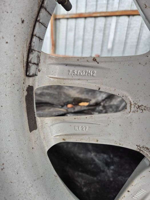 Roti Jante Anvelope de IARNA - 225/55/17 5x112 17'' OE BMW Seria 5 G30