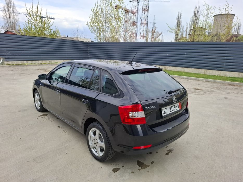 Skoda Rapid 2017 / Navigatie/ Climă/ Xenon / Rar Facut
