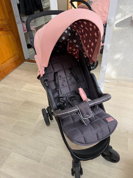 Продам детскую коляску