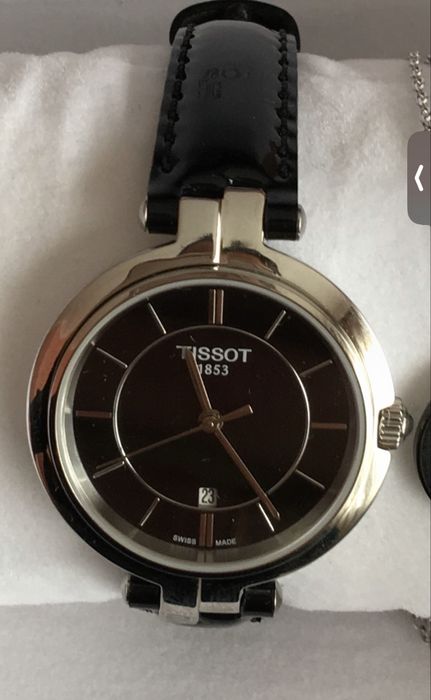 Часовник Tissot Flamingo