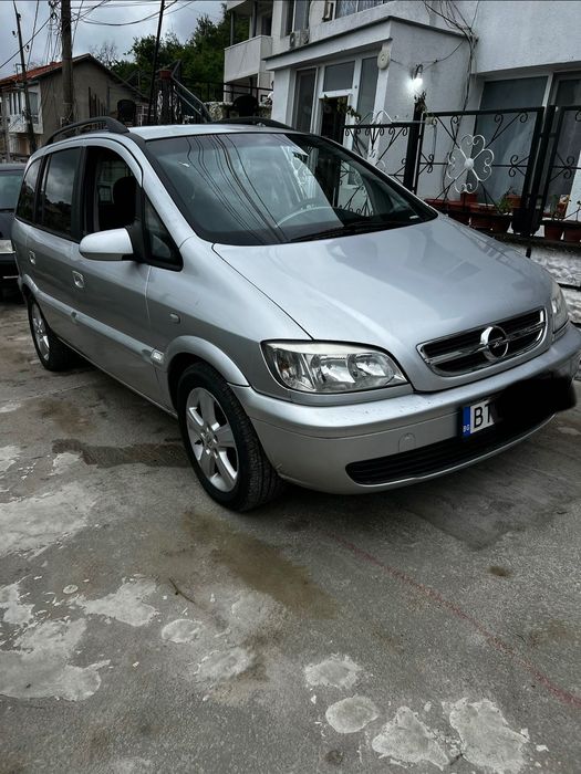 Opel Zafira 2.0 DTI 2005г.