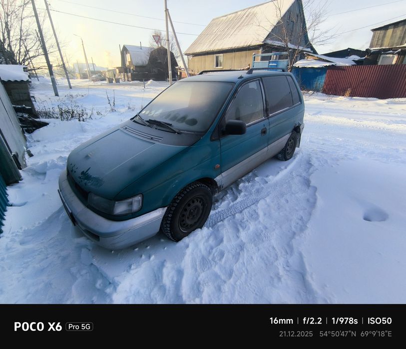 Продам mitsubishi space runner