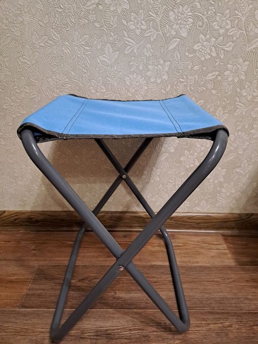 Продам стульчики складные, походные