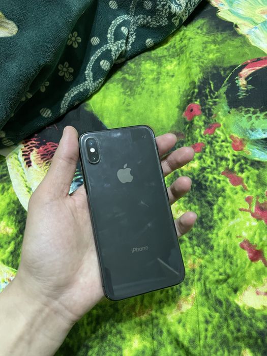 Айфон х 64гб.