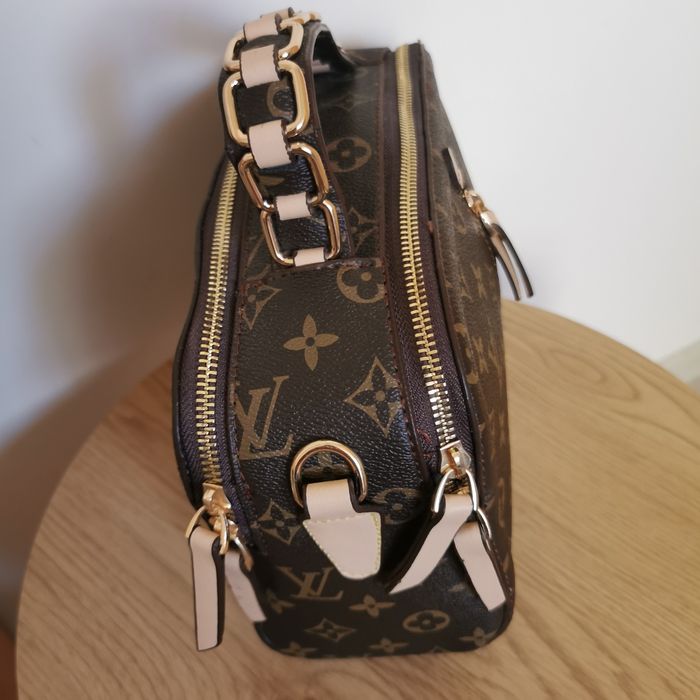 Дамска ежедневна чанта