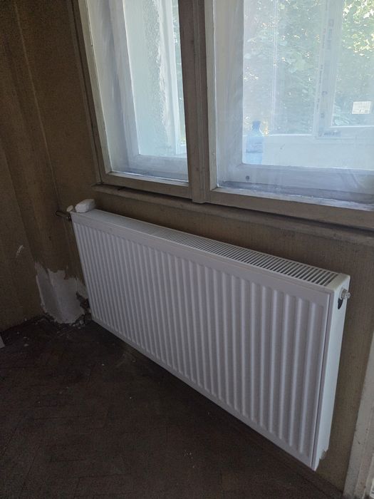 Apartament 3 camere de vanzare