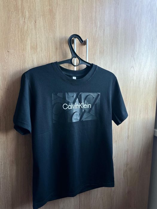 Футболка Calvin Klein