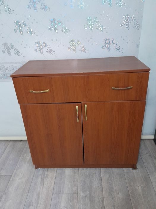 Продам комод для вещей