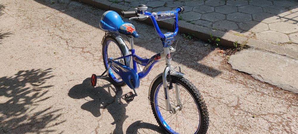 Продавам детско колело