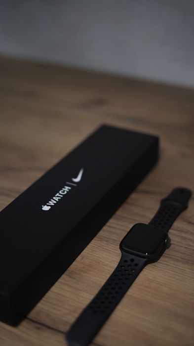 Смарт-часы Apple Watch Nike SE 44 мм