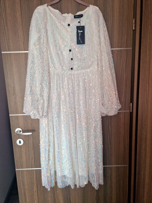 Rochie eleganta strălucitoare