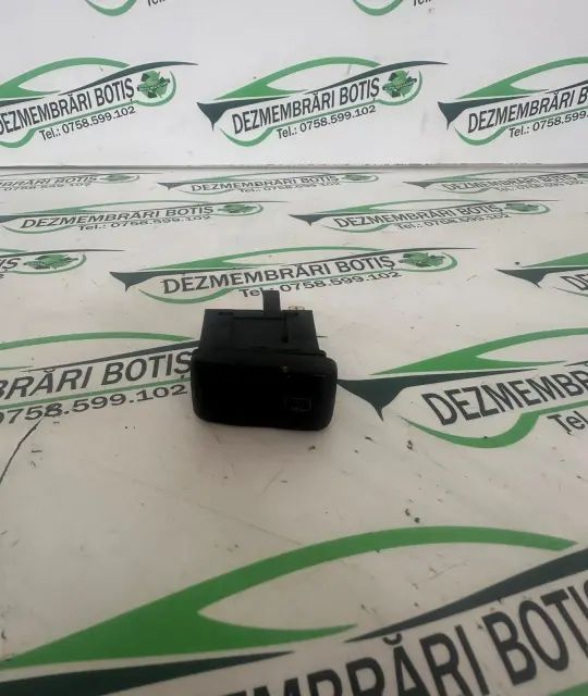 Buton dezaburire parbriz Volkswagen VW Polo 1999 1.0 MT (50 hp)