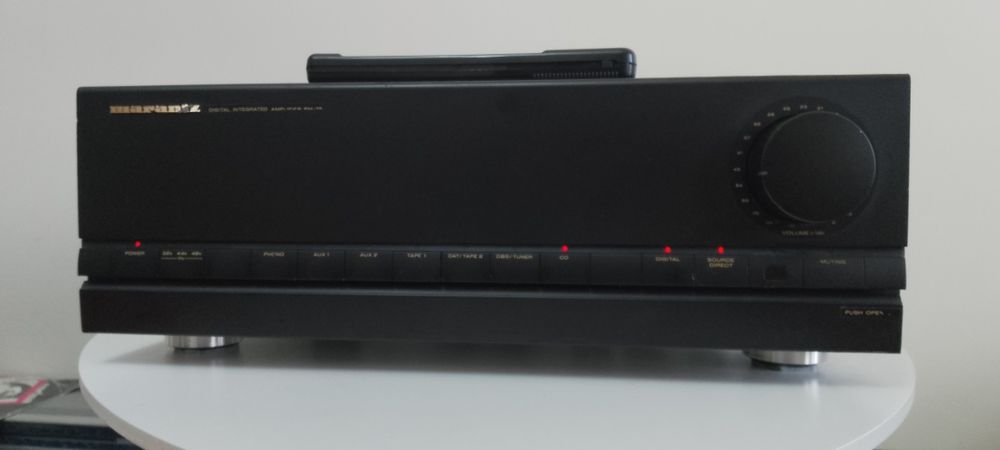 Amplificator Marantz PM 75/Telecomanda