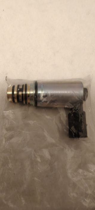 Supapă regulatoare compresor aer condiționat Vw Golf 5 TSI 1,4