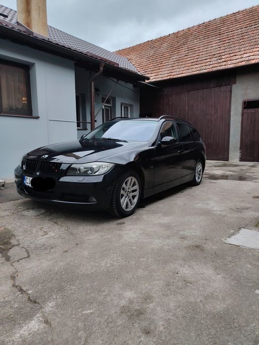 BMW 320i, 2.0 benzina, 150 cai, turbo