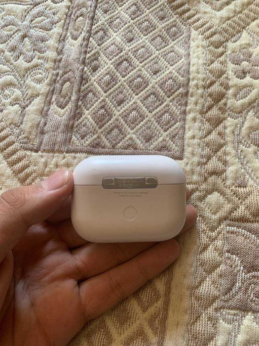 AirPods Pro (оригинал)