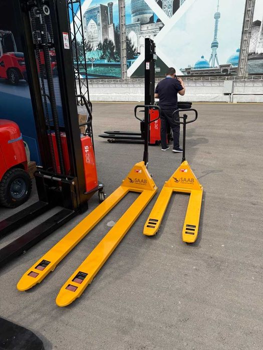 Рохли / рохле / Рохля (транспалет) Вилкаси 2 метр 2 тонна кутаради