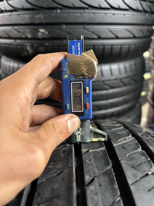 Anvelope Vara 215/50/17 Dunlop Enasave EC300 215 50 17 R17