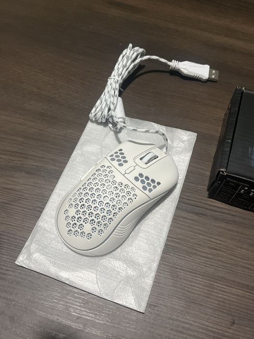 Mouse gaming RGB nou