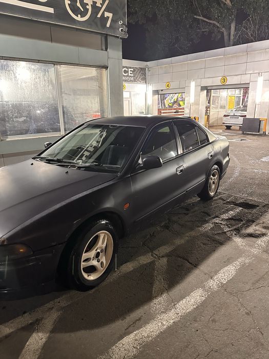 Продам mitsubishi galant