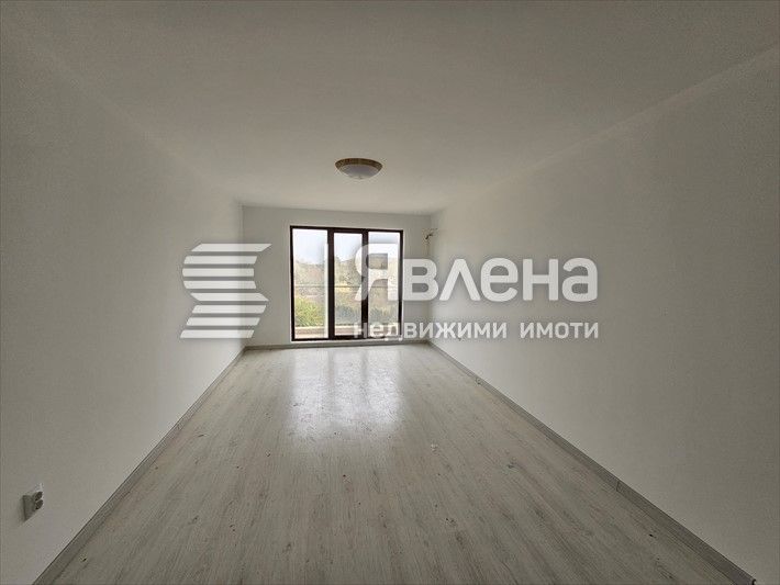 Продава се Едностаен апартамент в с. Шкорпиловци, Област Варна - 38 кв.м за 895 €/кв.м - Снимка #6
