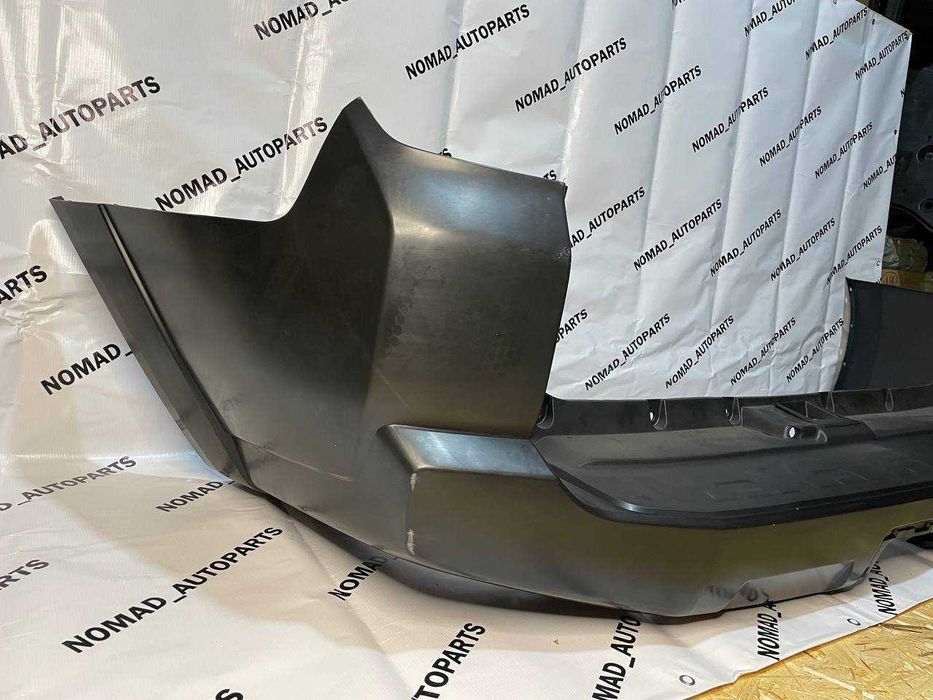 Бампер задний на 4Runner 14-22 год