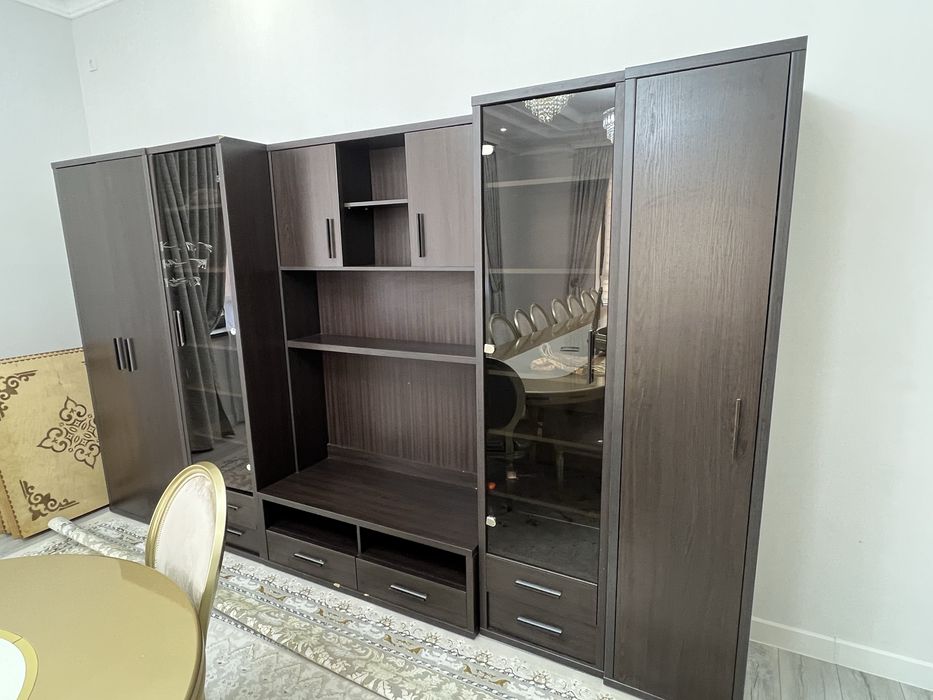 Модульная стенка