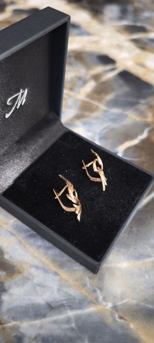 Продам золотые серьги 585  СССР
