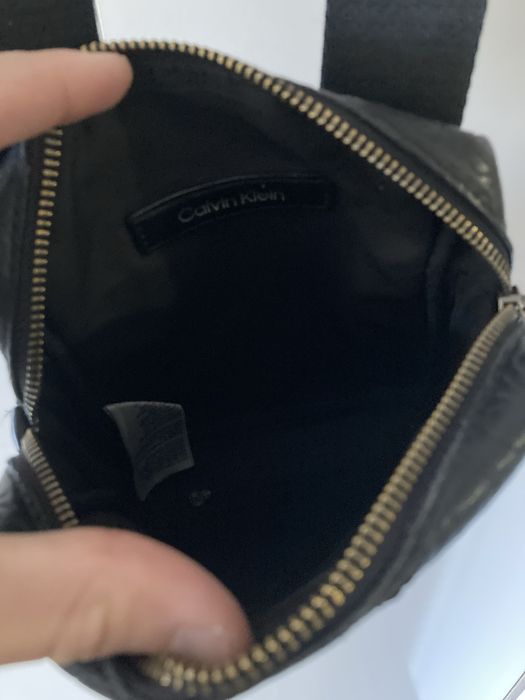 Кожени мъжки чанти Calvin Klein / Guess